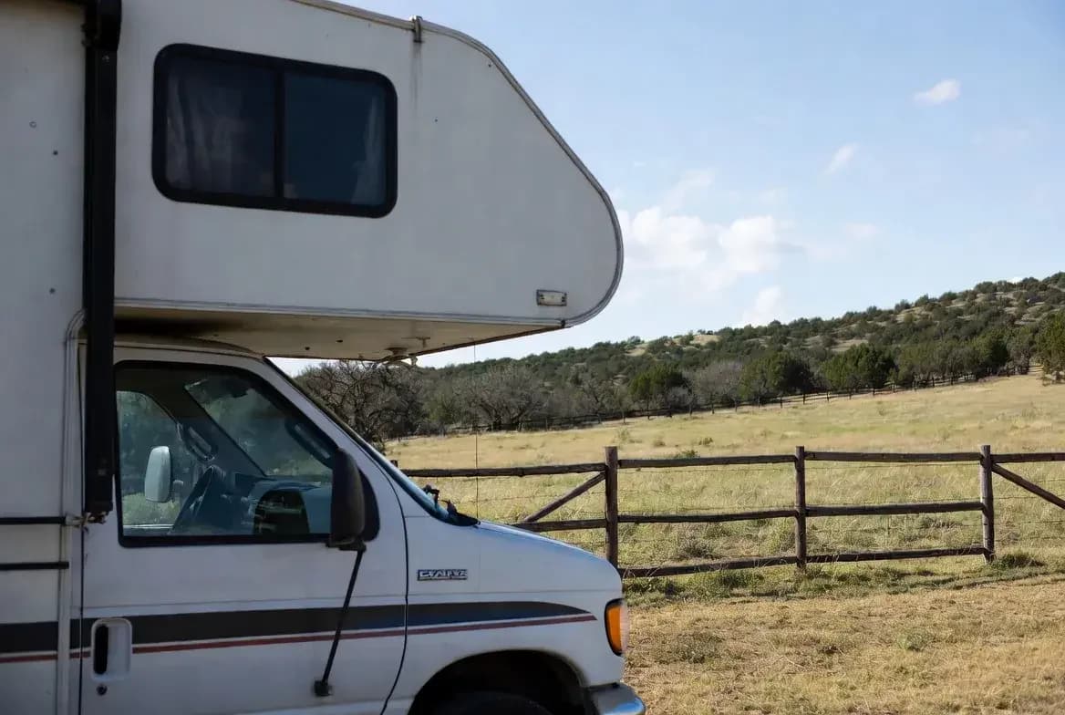 Experience Ultimate Comfort at Full Hookup RV Sites at Windmill